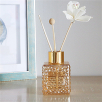 Square Reed Diffuser Glass Bottle With Rattan Sticks