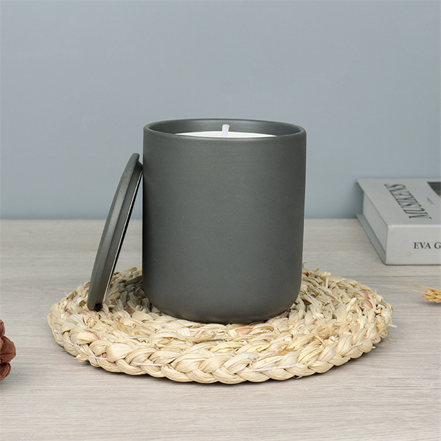 Custom Matte Grey Ceramic Candle Cup With Lid Decoration